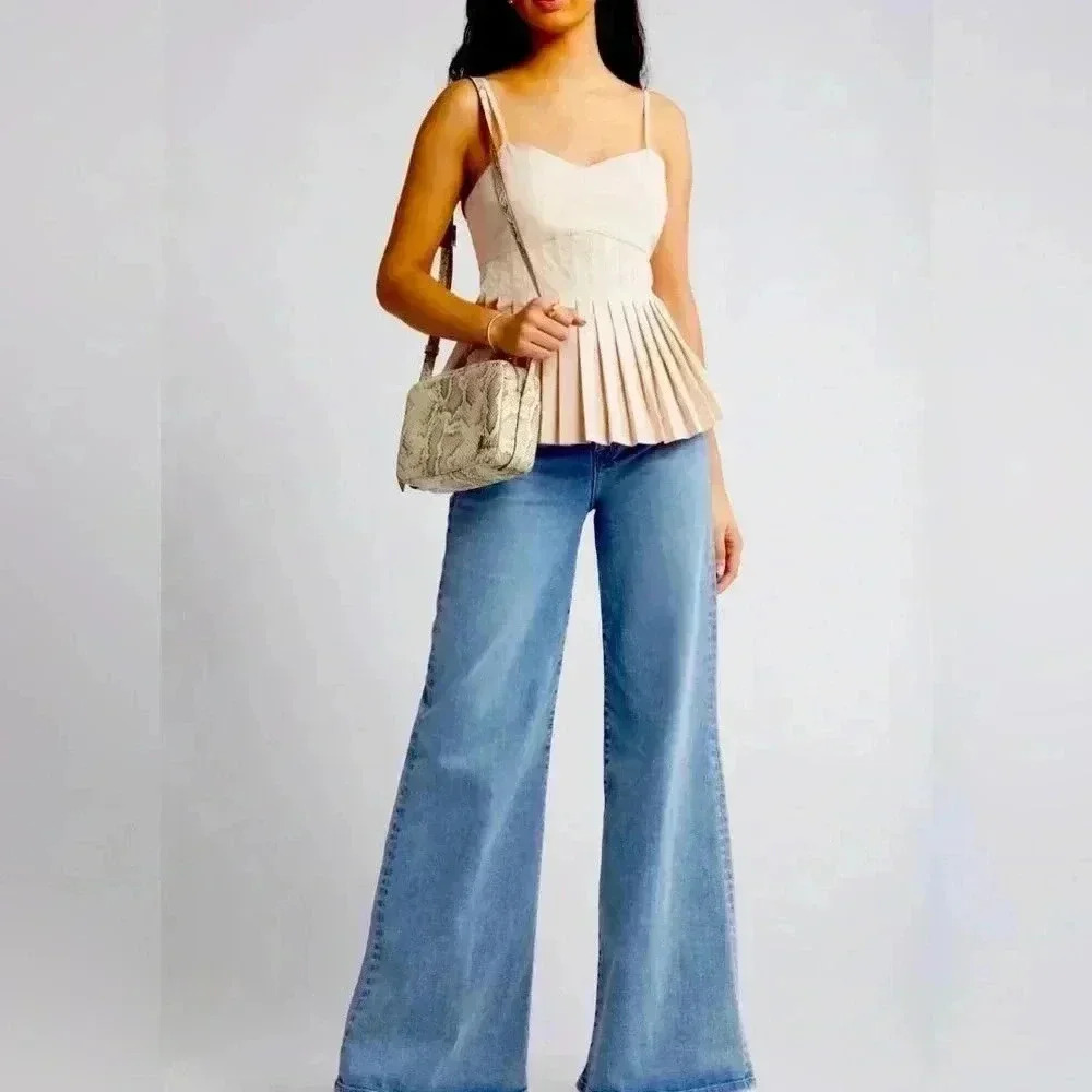 RUE SOPHIE nwt $138 Blush Pleated top